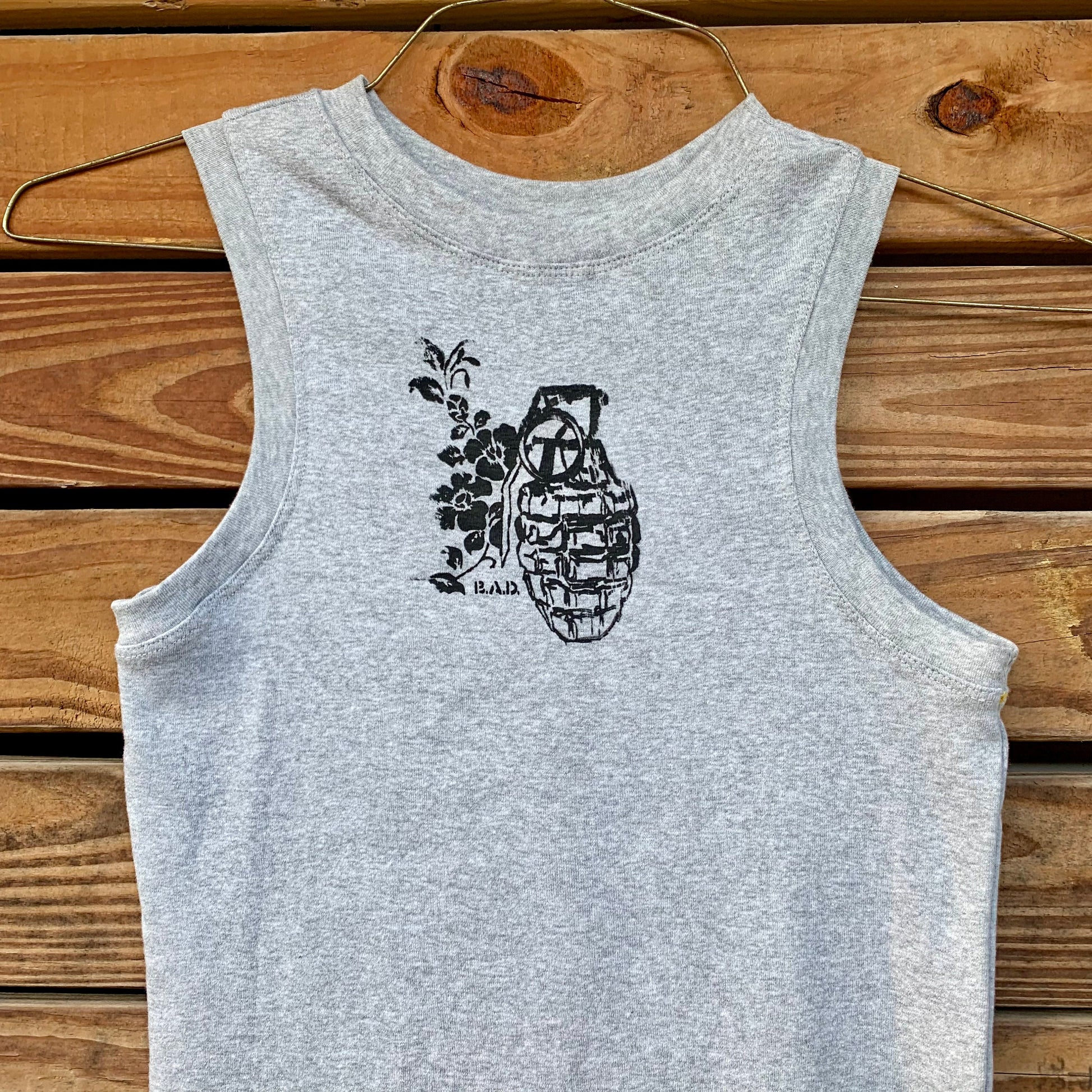 Grenade with Flowers // Graphic Tank Top // Sleeveless // Punk Shirt // Grey // Small